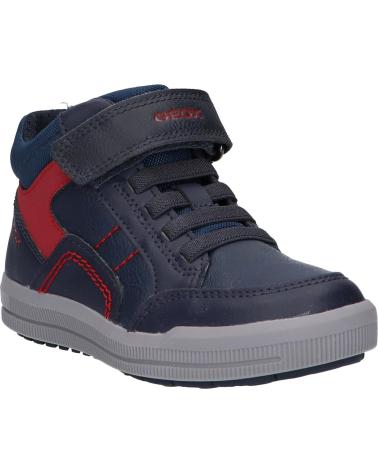Man and boy and girl Trainers GEOX J044AA 05411 J ARZACH BOY  C0735 NAVY-RED