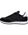  Casual sneakers for men TOMMY HILFIGER EM0EM01351 RUNNER CASUAL ESS  BDS BLACK