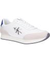 Sportivo CALVIN KLEIN  per Uomo YM0YM01032 RETRO RUNNER  01S BRIGHT WHITE-SAPPHIRE BLUE