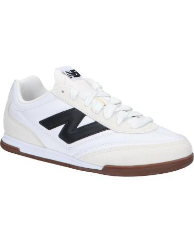 Man Trainers NEW BALANCE URC42LA URC42V1  WHITE