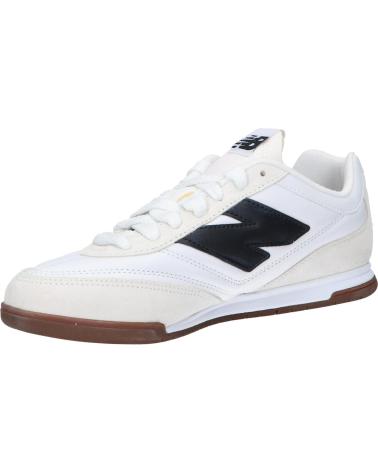 Man Trainers NEW BALANCE URC42LA URC42V1  WHITE
